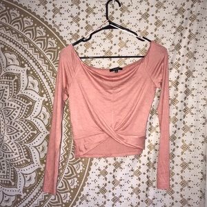 salmon long sleeve cropped tee
